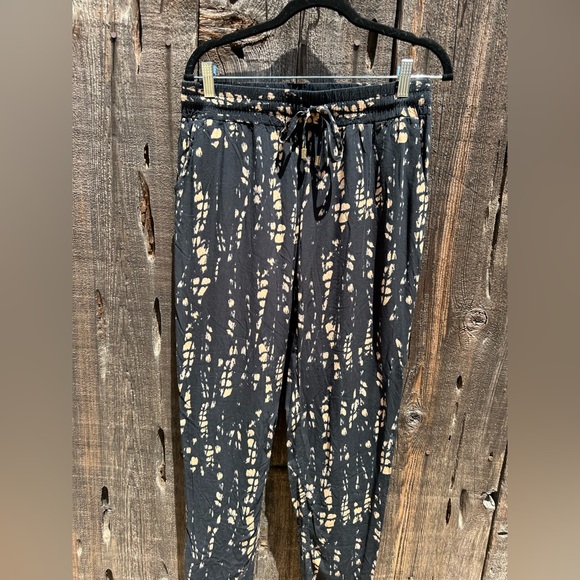 INC International Concepts Black & Tan Comfy Tie Dye Casual Pants - Picture 5 of 6